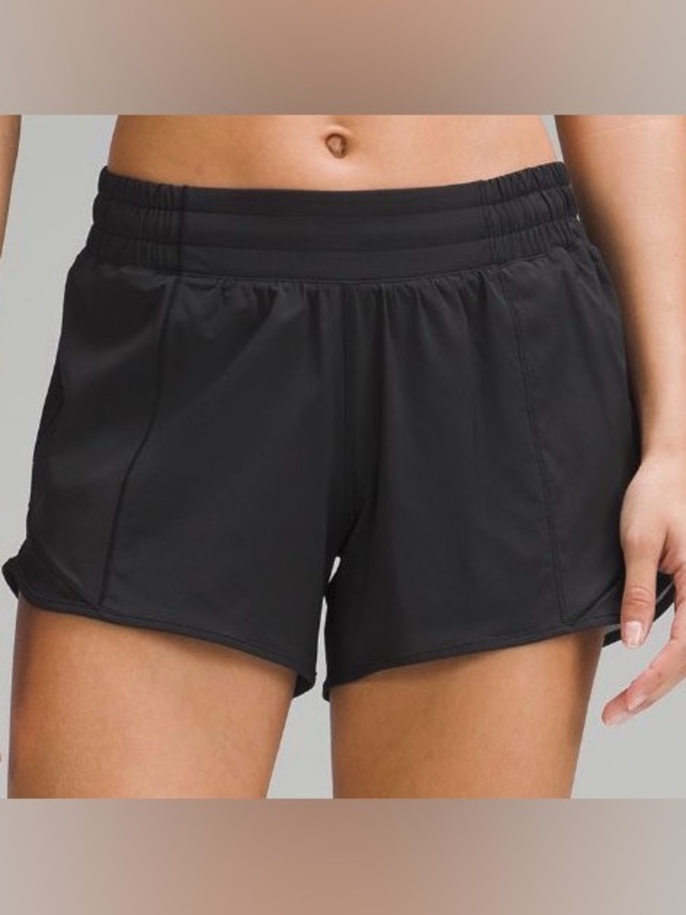 Lululemon Hotty Hot LR Running Shorts 4”